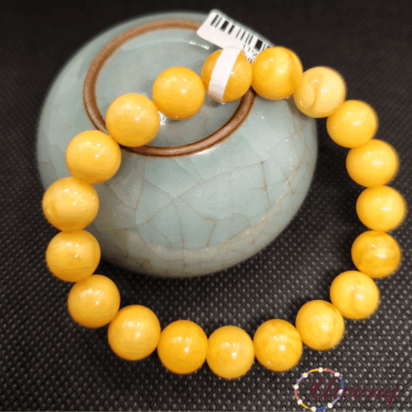 Semi-transparent Amber bracelet(Chicken oil yellow)