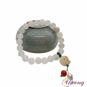 Tian Shan Cui Cat Claw Bracelet