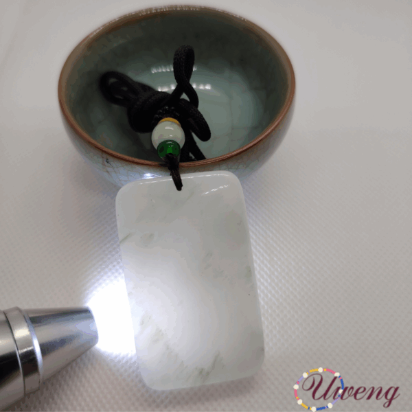 Quartzite jade Emerald Cube - Image 3