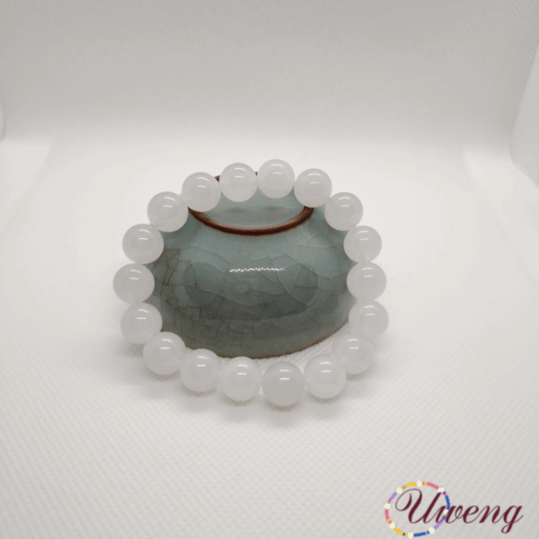 White Moonlight Jade Marrow Bracelet - Image 3
