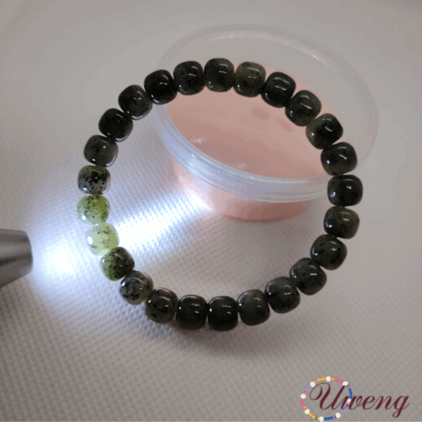 Ink blue and white Nephrite jade Bracelet - Image 3