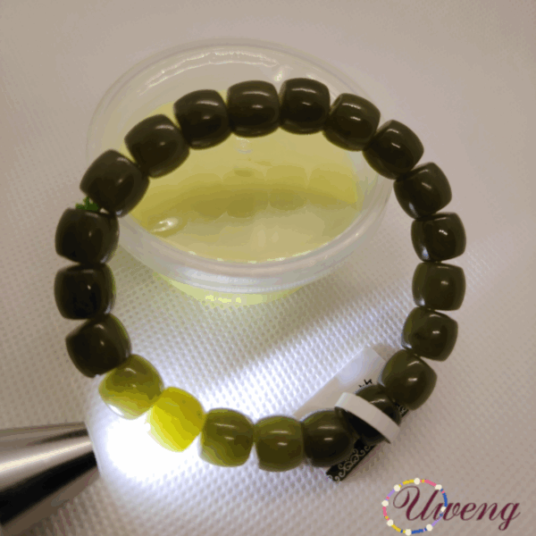 Dark Green Nephrite Jade Bracelet - Image 3