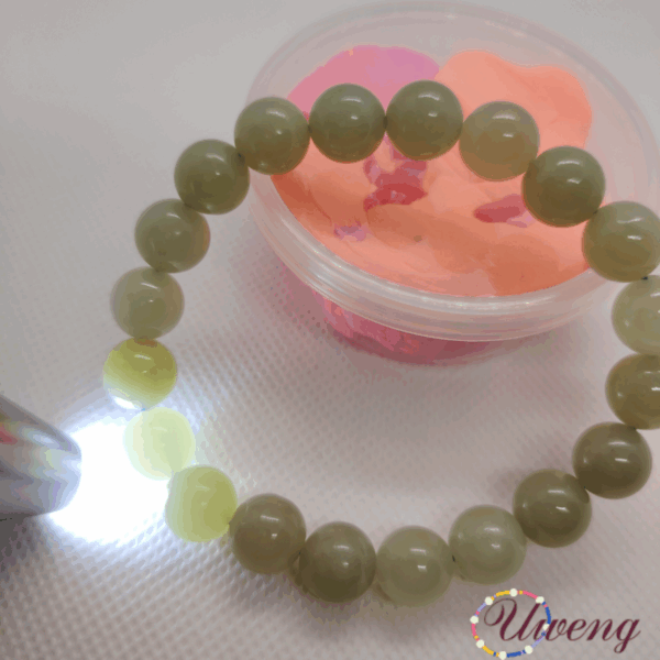 Defective Nephrite Jade Blacelet - Image 3